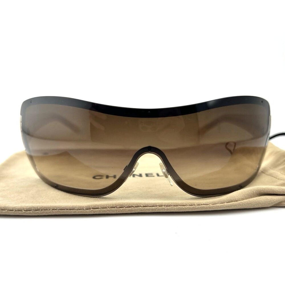 Vintage Chanel Women's Shield Sunglasses CHANEL Brown 4126 124/13 120 Authentic